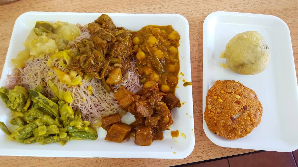 String Hoppers with Veggies and Vada, Abie's Take Away