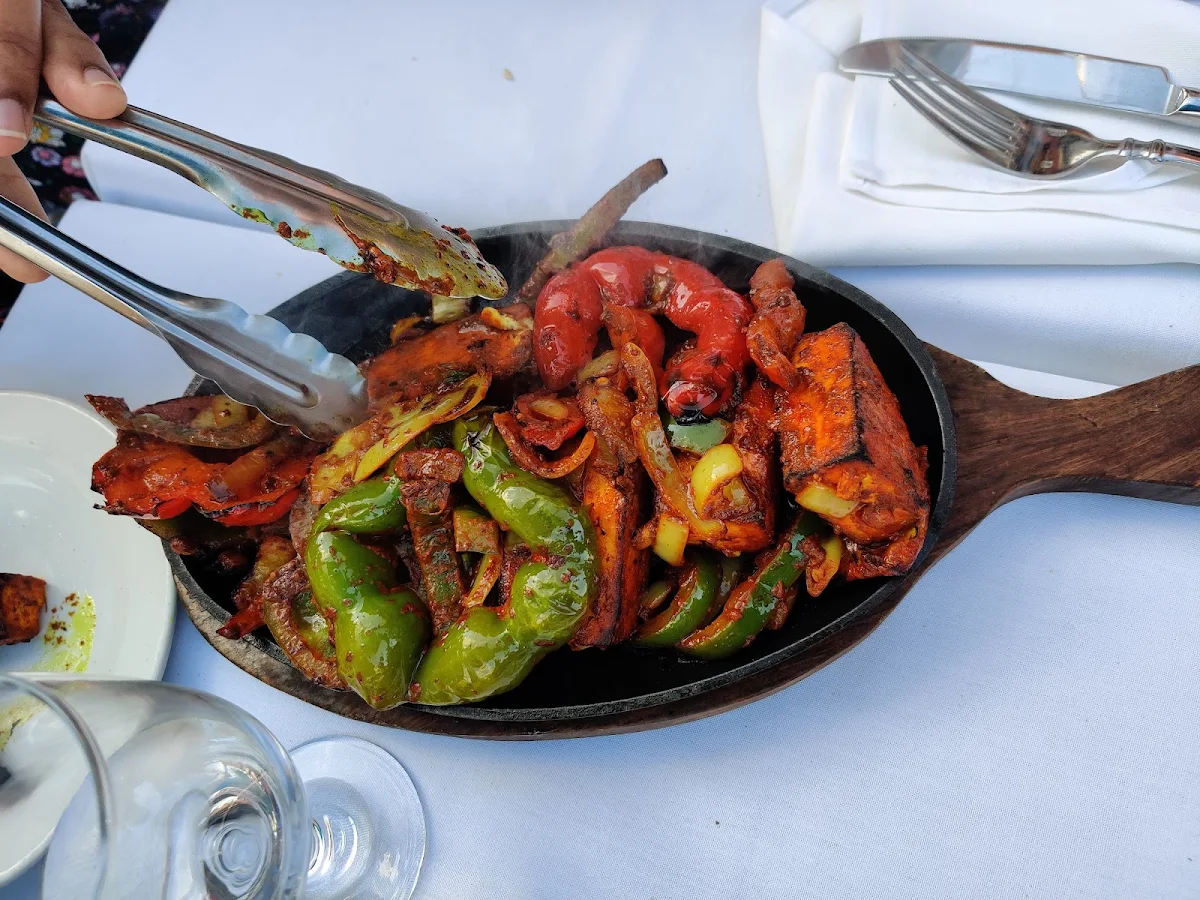 Paneer Tikka Shashlik