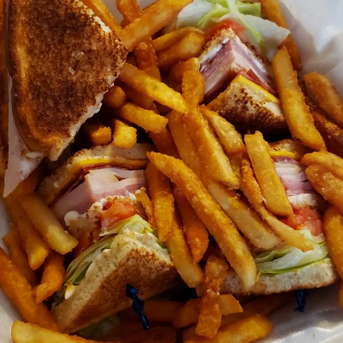 Kids Grilled Cheese & Fries