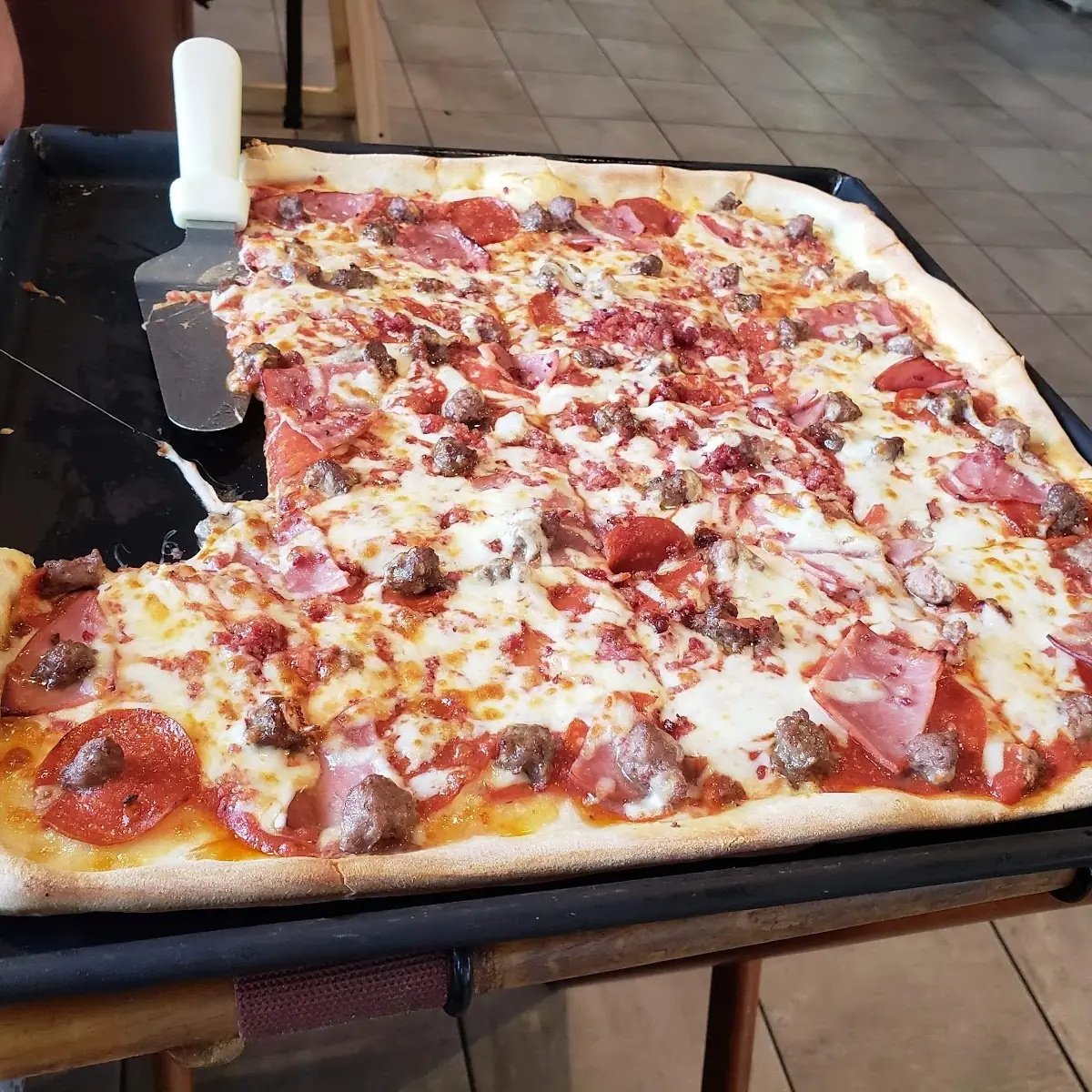 Large 14 5 Italian Meat Pizza