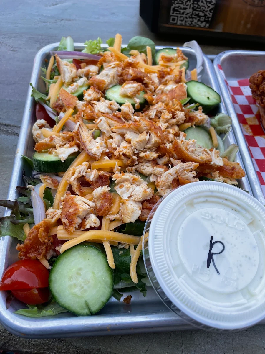 Garden Salad with Ranch Sauce