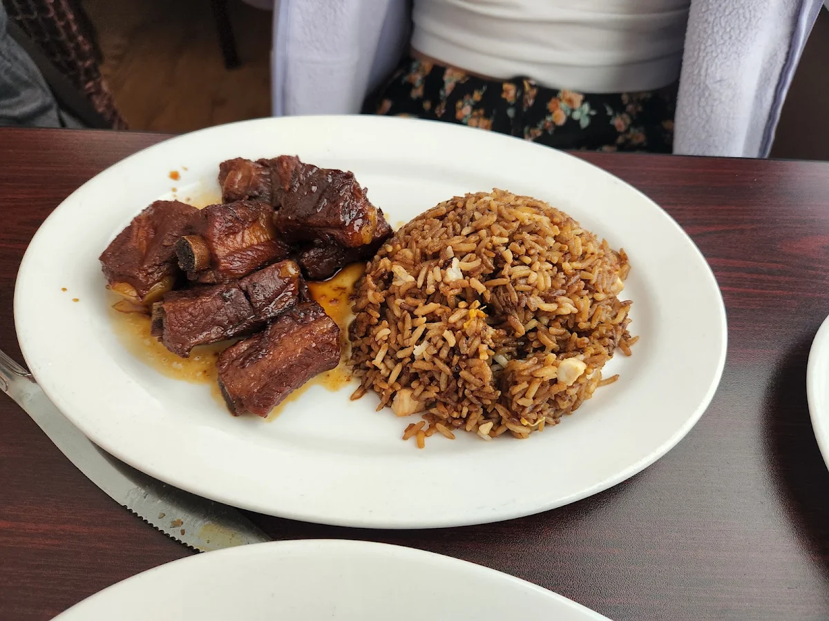 Highlights, Lin Garden Restaurant