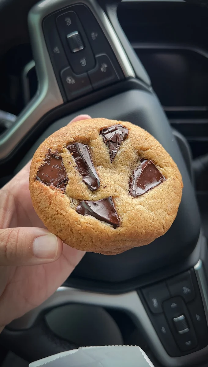 Chocolate Chip Cookie