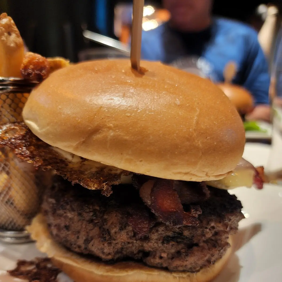 Bella Burger