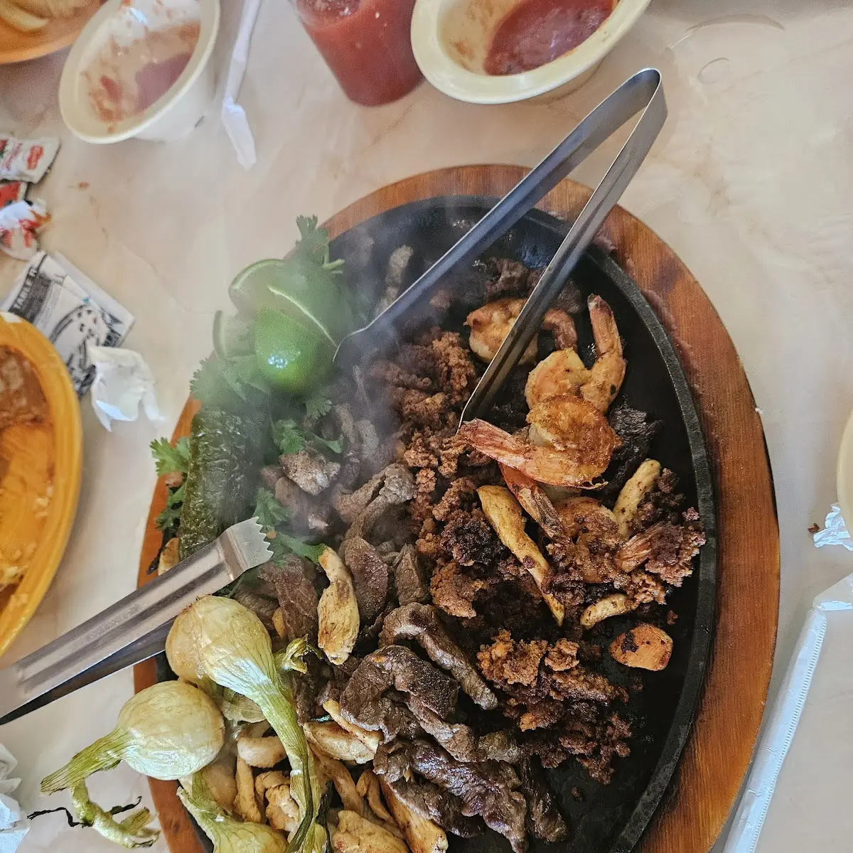 Dish for 2 Fajitas Mix Grill