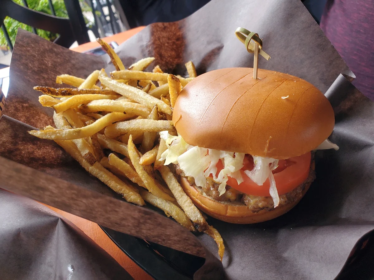 Sliders w Fries, The Laff