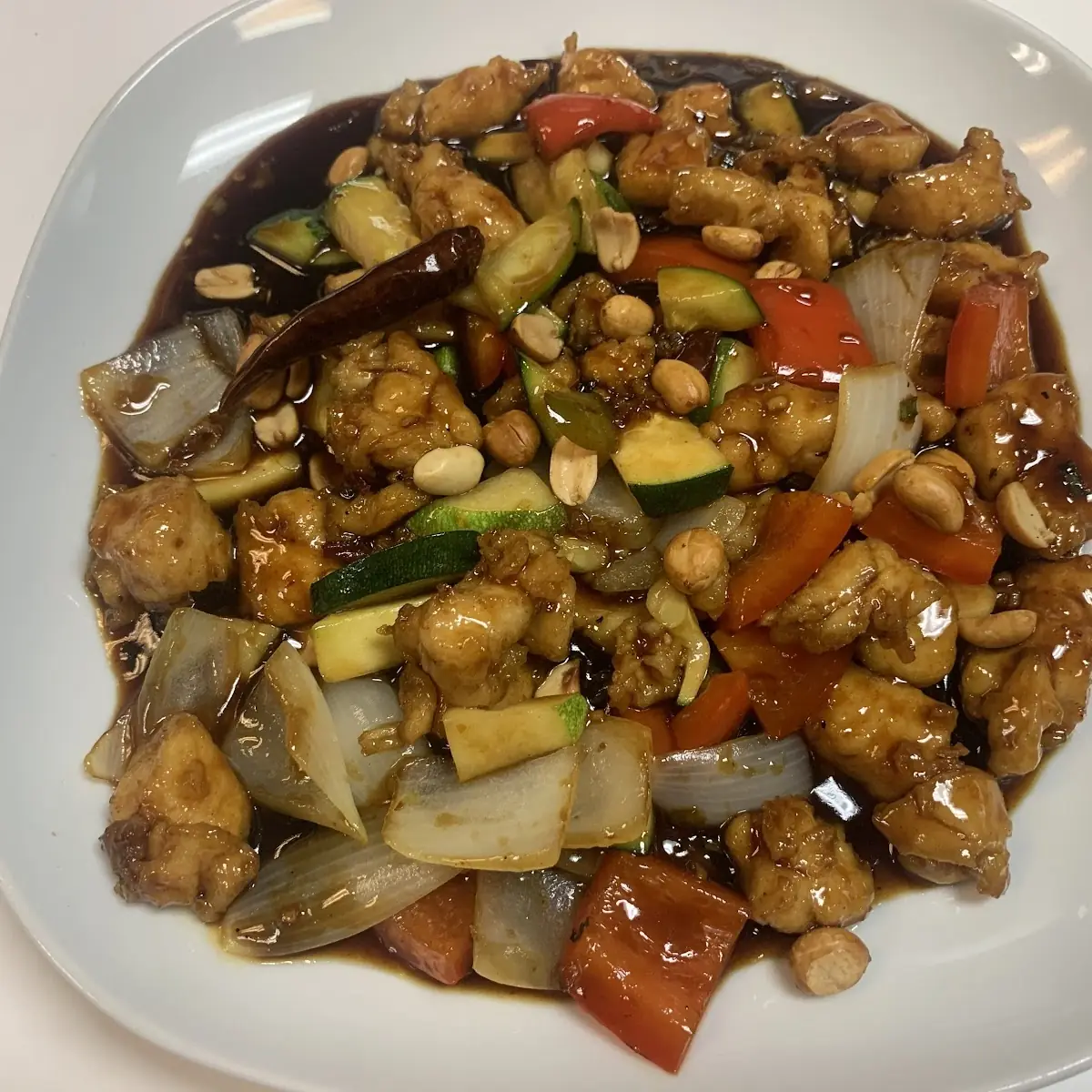 Snow White Chicken Moo Goo Gai Pan
