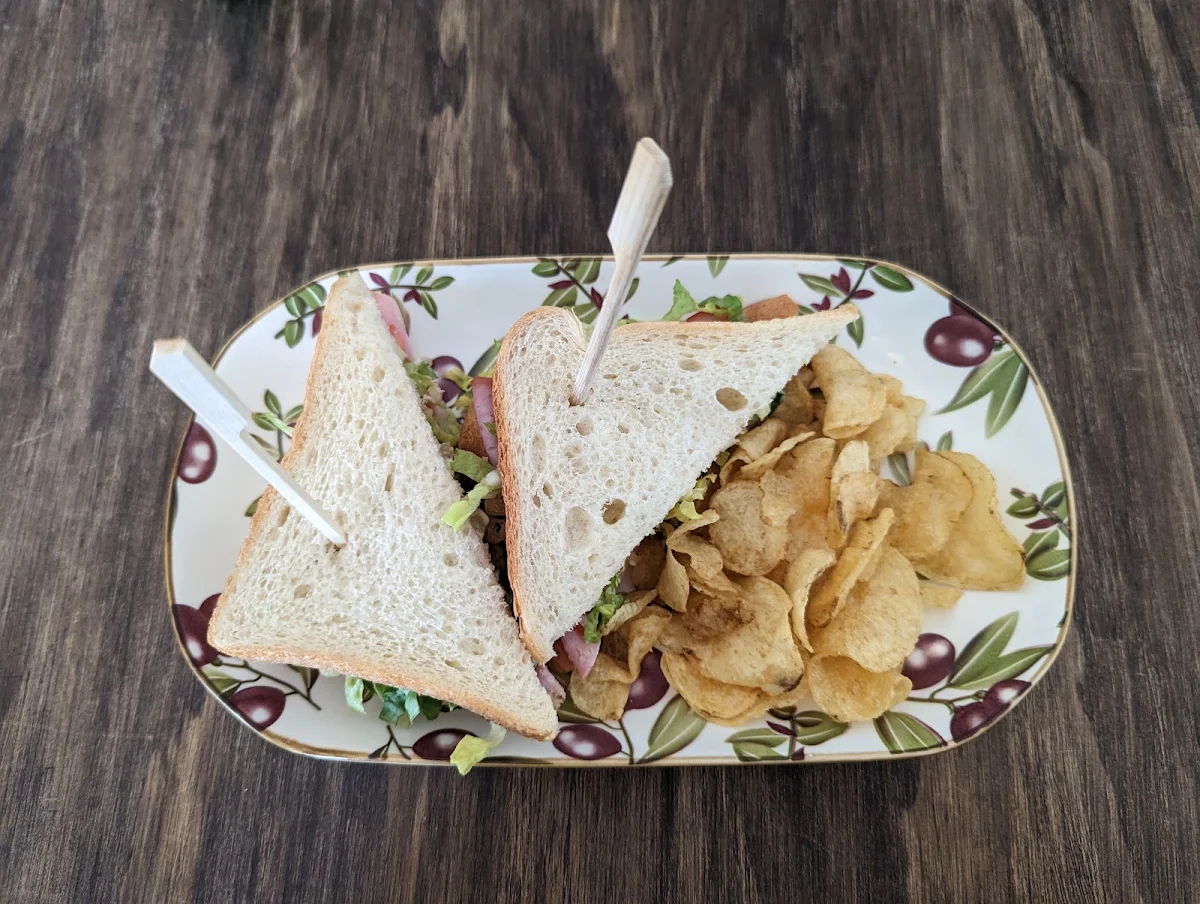 Highlights, Rendezvous Eatery and Taproom