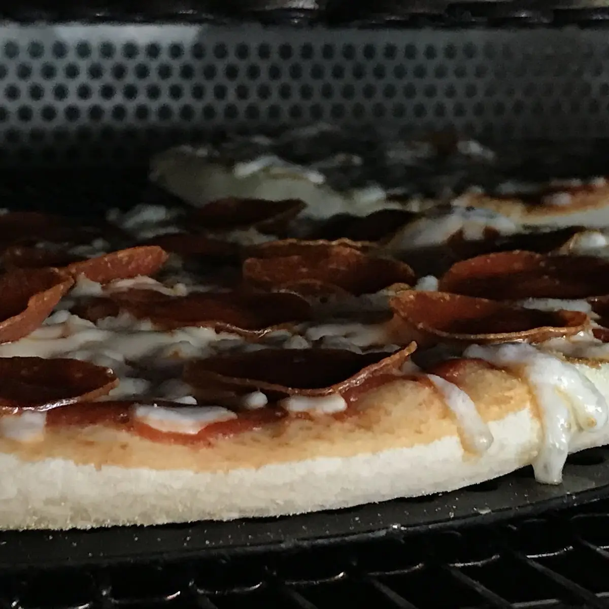 14 Handtoss Pepperoni Pizza