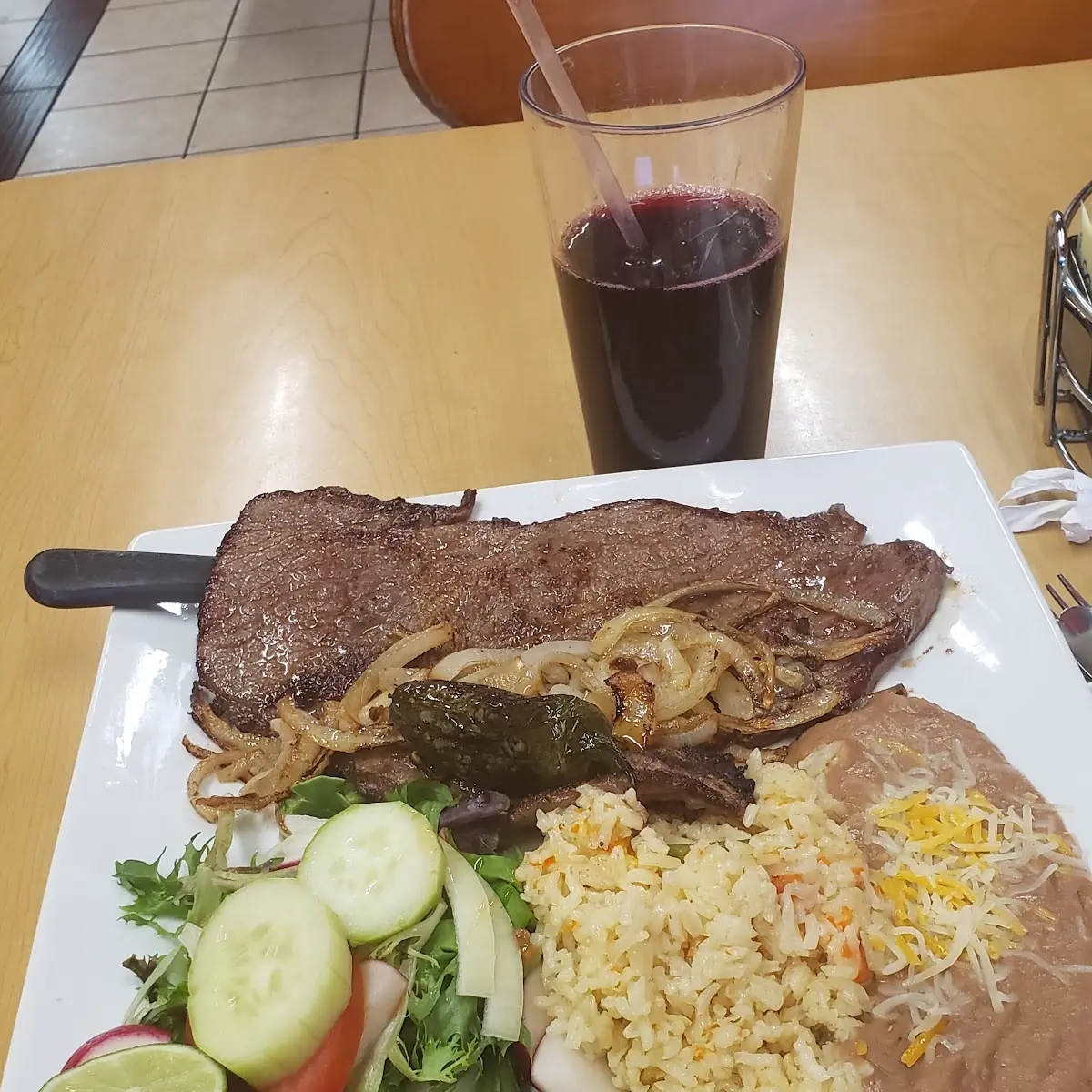 Bistec Encebollado