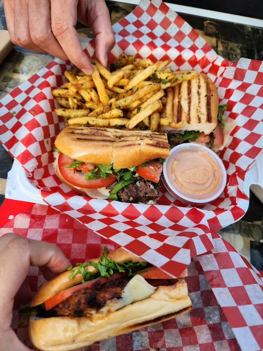 Panini Poulet Épicé, Panini Spot