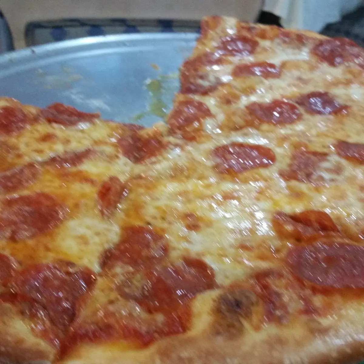 Philly Steak Pizza - Large 16" (8 Slices)