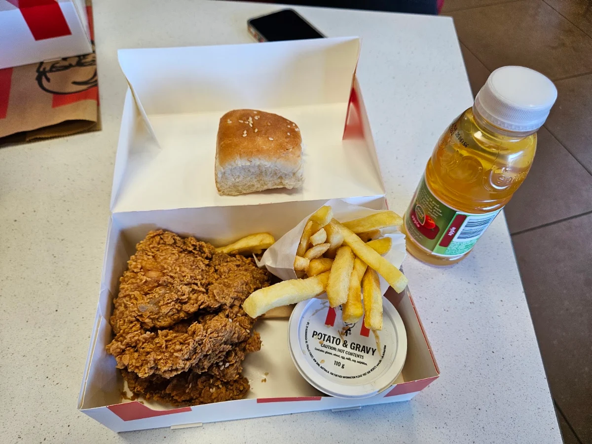 Highlights, KFC Warwick