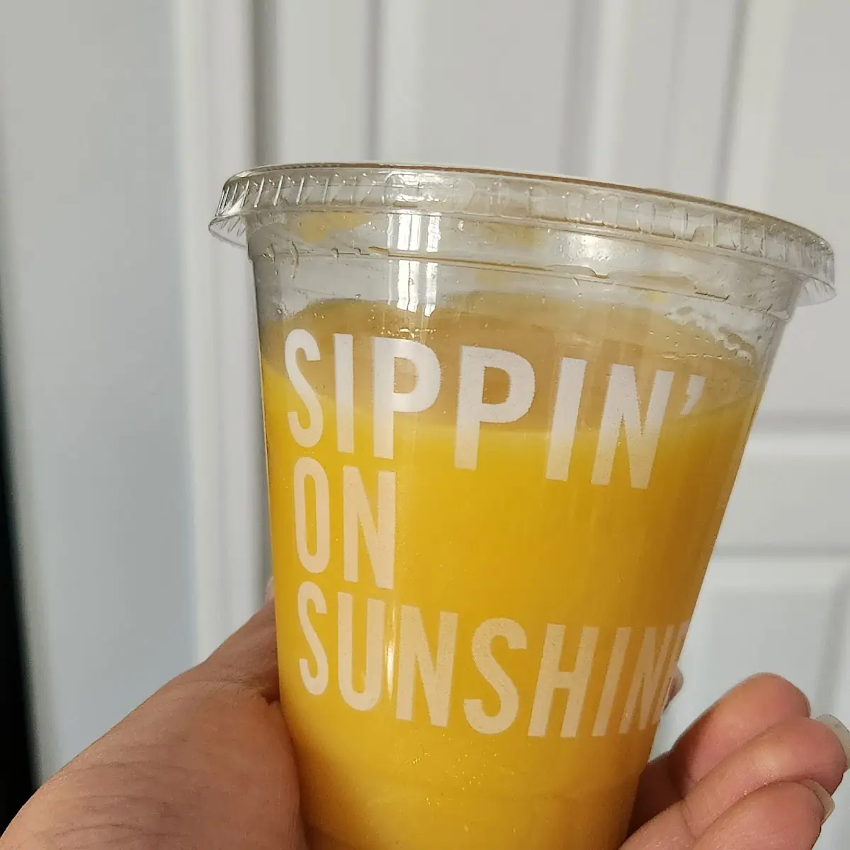 100 Cold Squeezed Orange Juice