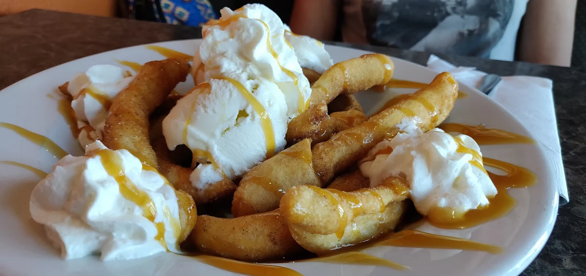 Cinna Sticks with Ice Cream and Caramel Sauce, MacLeod's Restaurant & Lounge