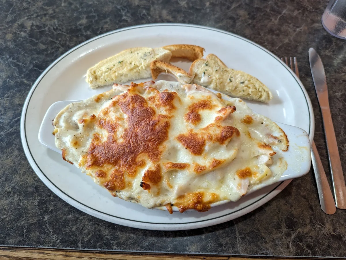 Fettuccine Alfredo with Chicken, MacLeod's Restaurant & Lounge