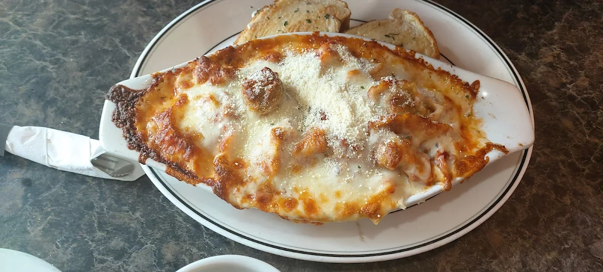 Great Lasagna, MacLeod's Restaurant & Lounge