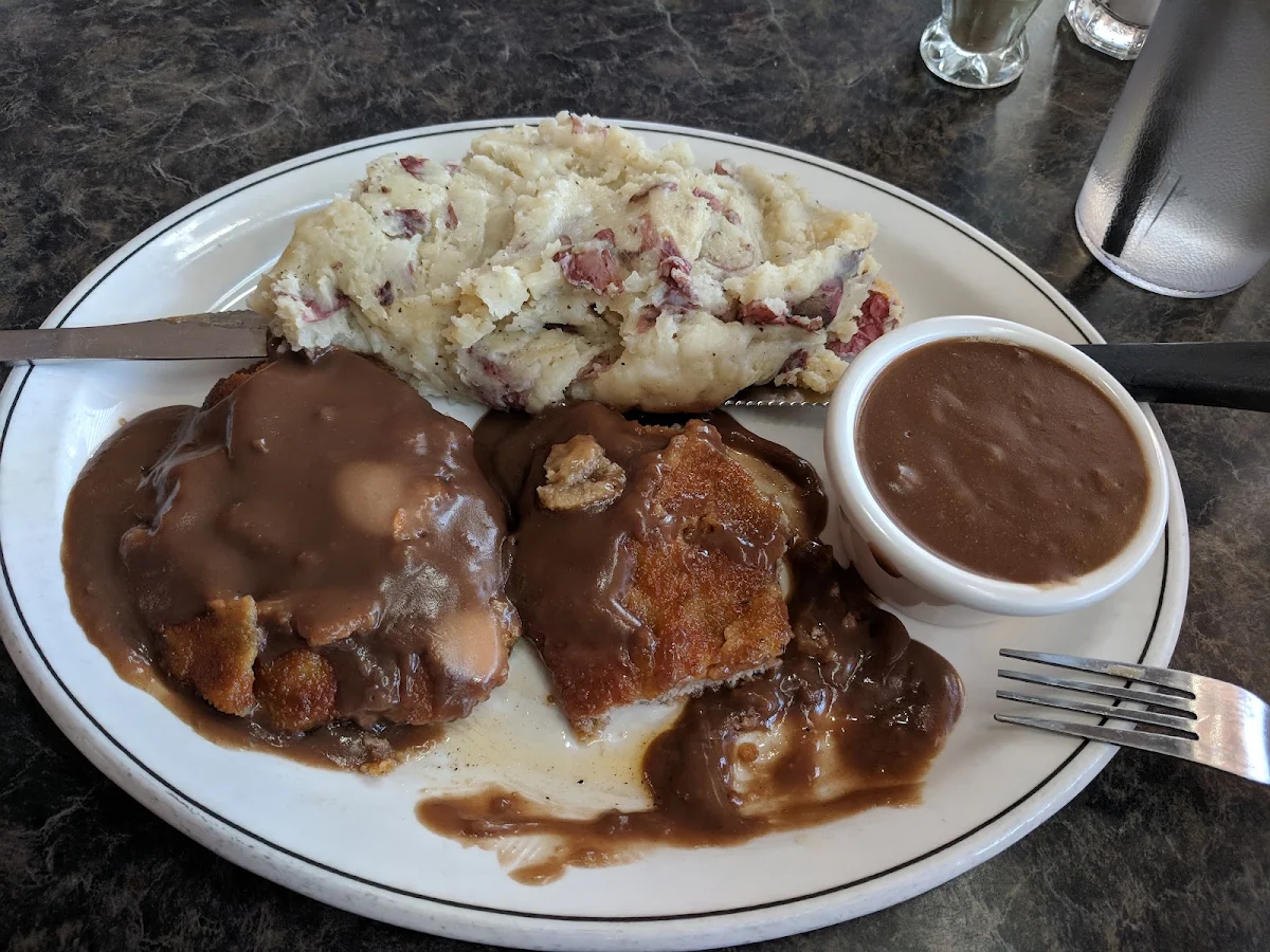 Veal Cutlets with Mash, MacLeod's Restaurant & Lounge