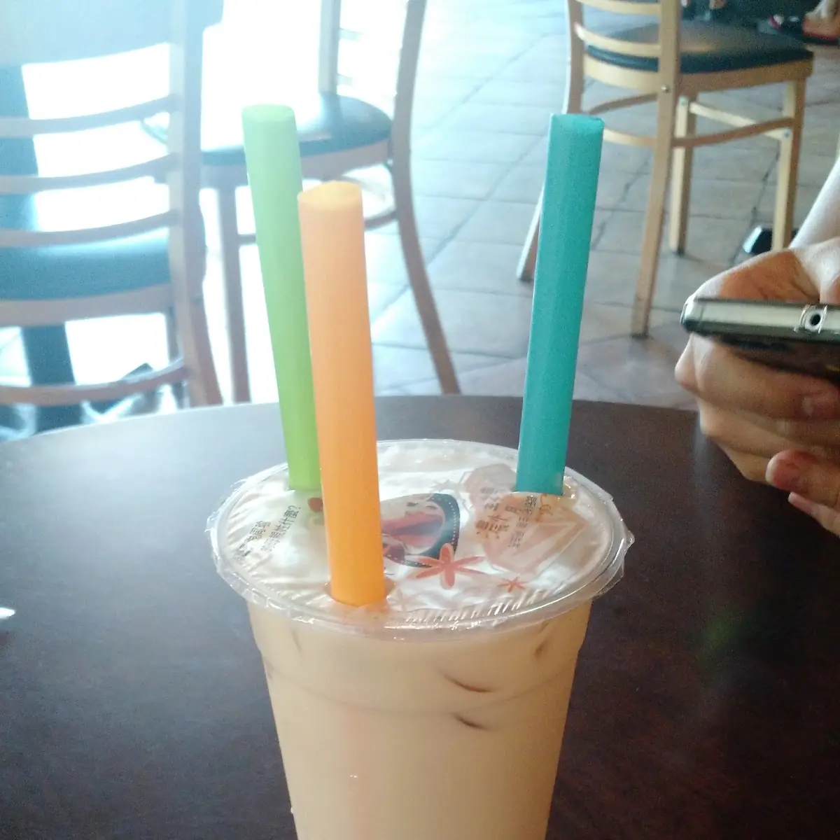 Jasmine Milk Tea with Boba