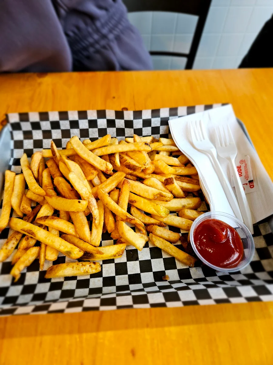 French Fries, Top Gun Burger