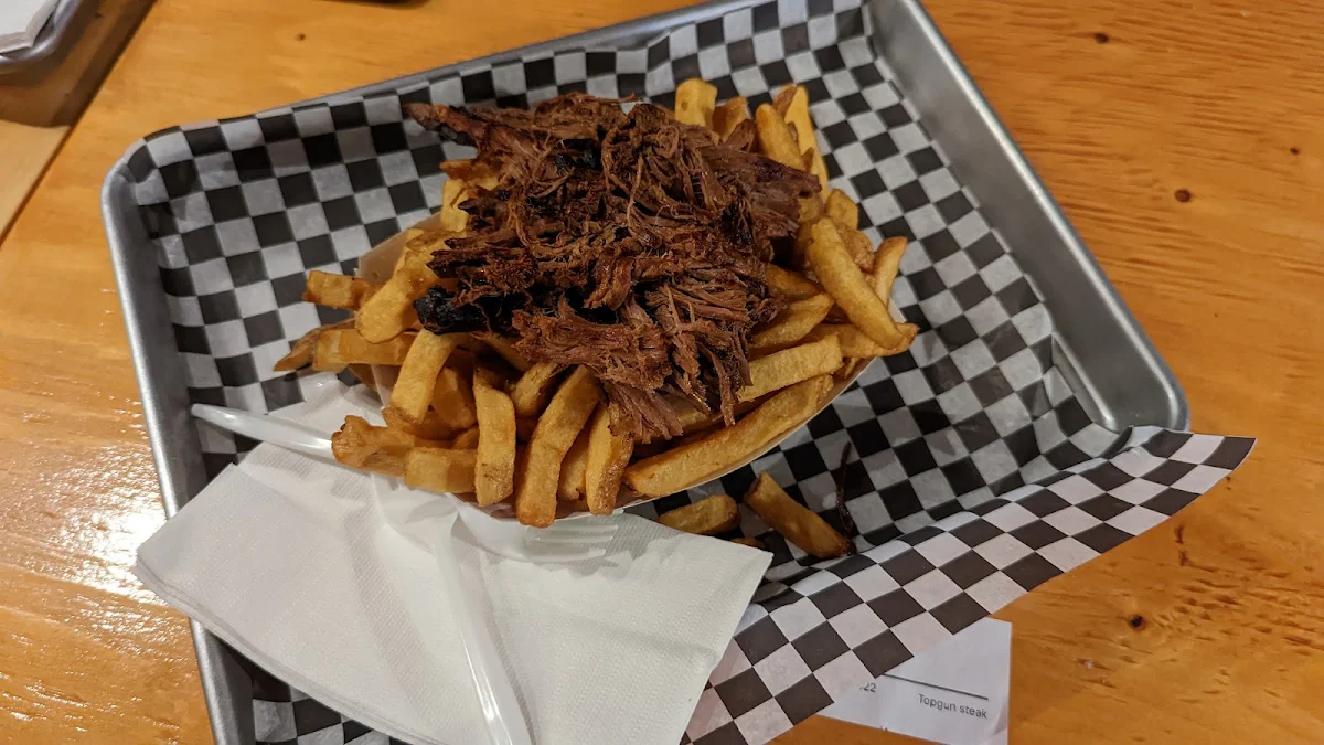 Sloppy Beef Fries, Top Gun Burger