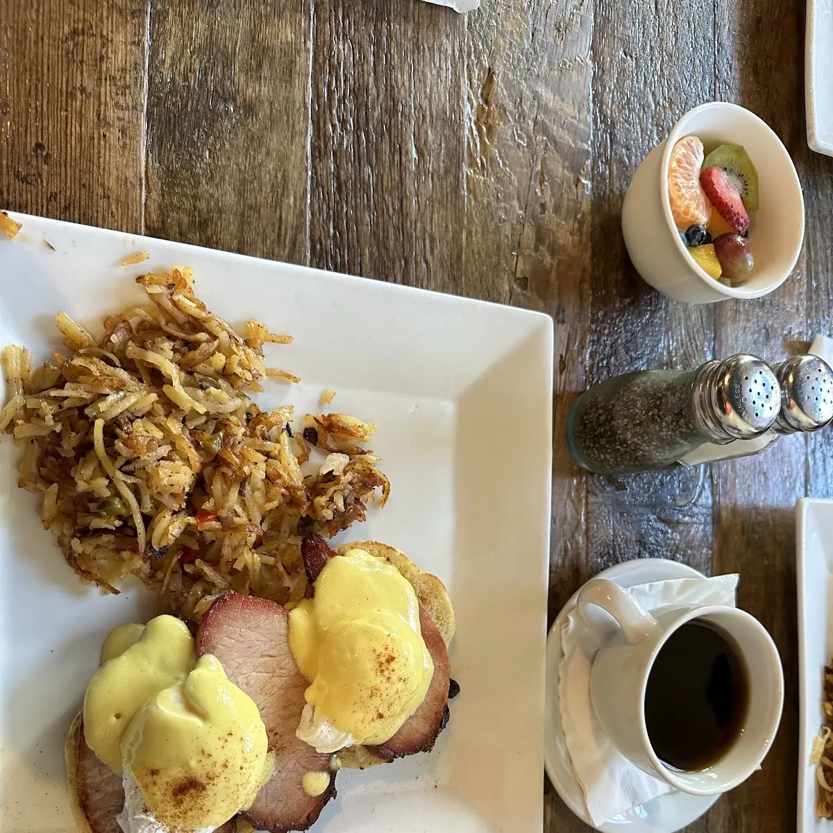 Crab Cake Benedict