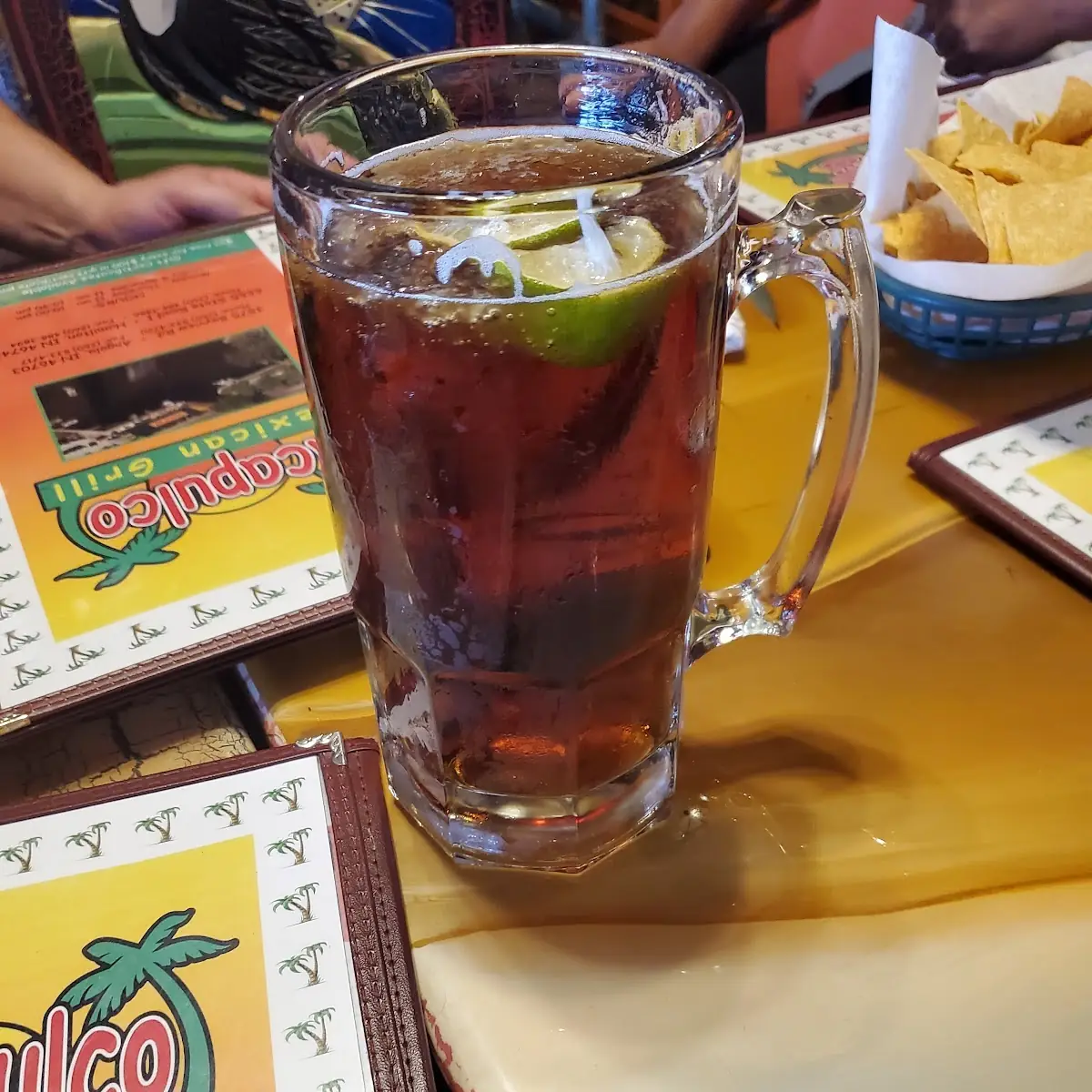 Dos Equis Amber