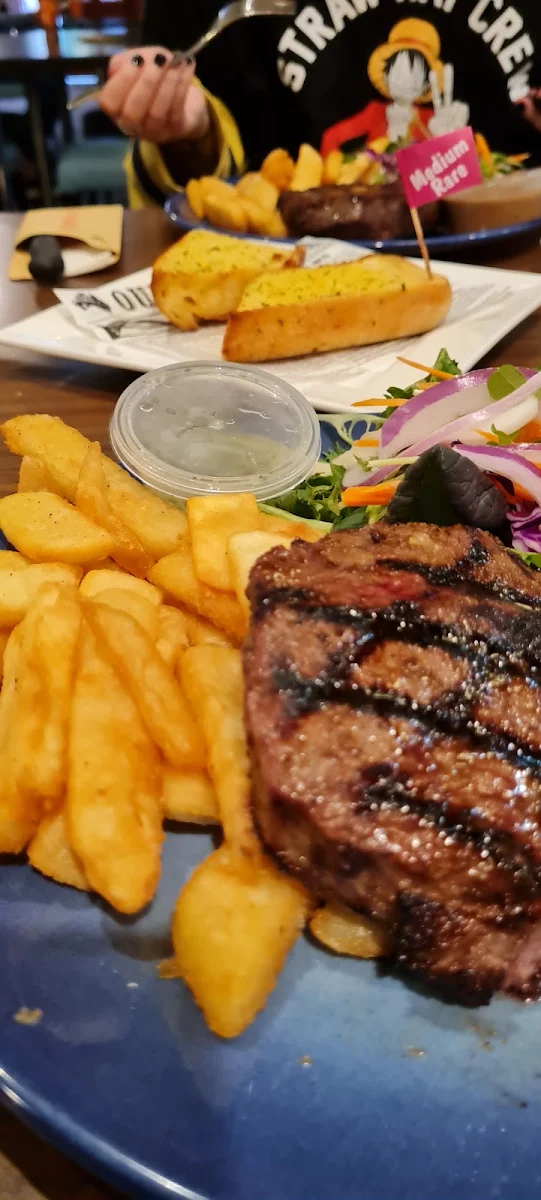 Tradie Steak, Blue Cattle Dog Hotel