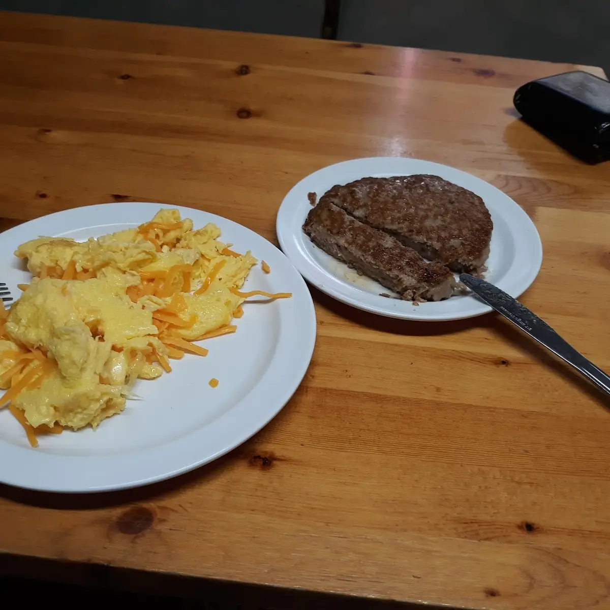 Scrambled Eggs w Cheese