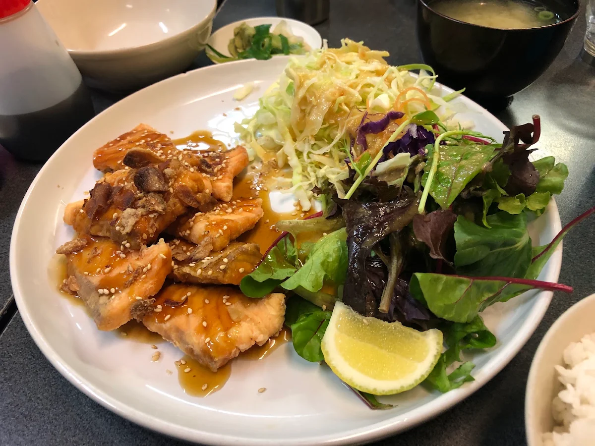 Salmon Steak, Kai Japanese