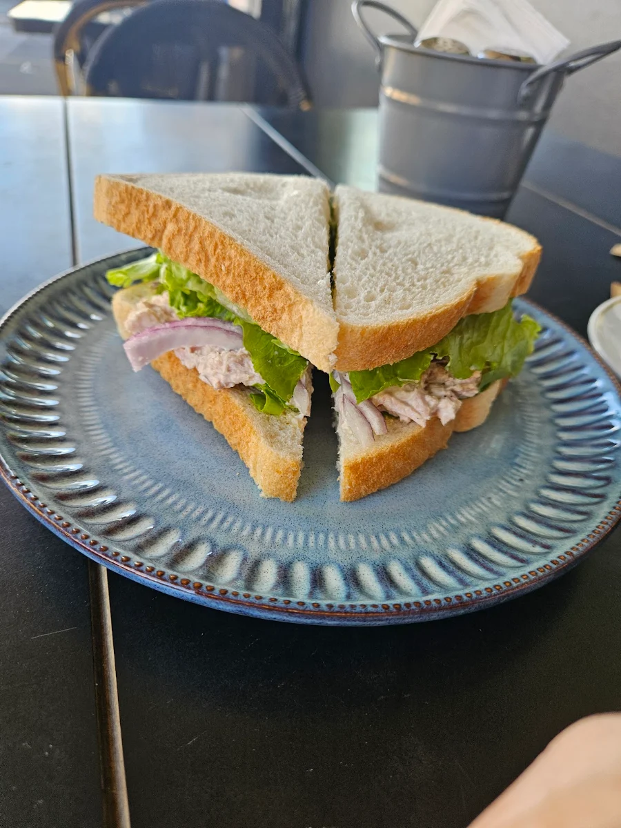 Salad Sandwich, Fernz Cafe