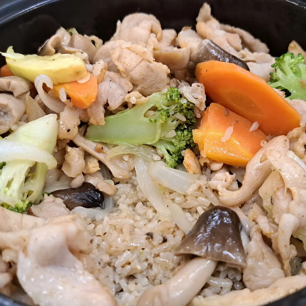 Chicken & Rice Clay Pot