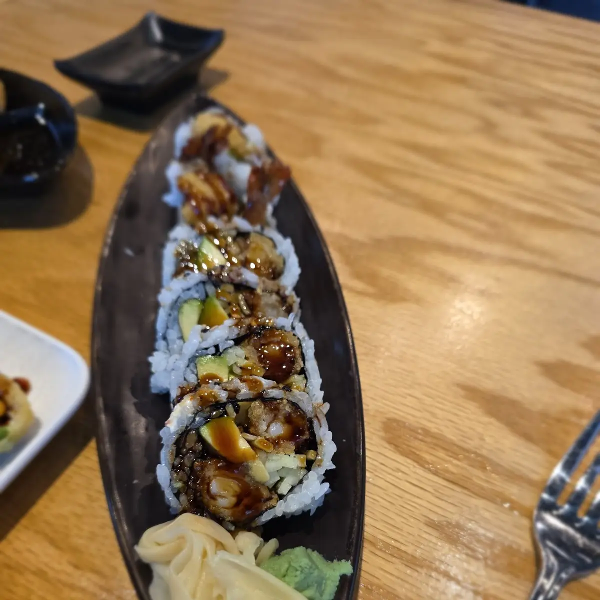 26. Yellowtail Scallion Roll
