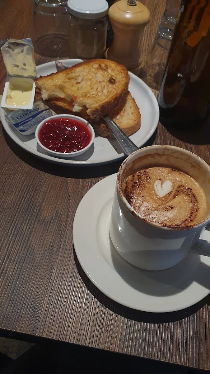 Cappuccino, Sycamore Meadows Melbourne