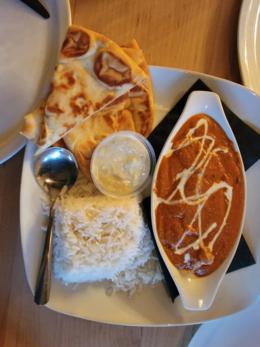 Butter Chicken Platter, Rose & Crown Restaurant & Pub