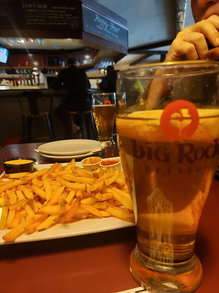 Skinny Fries, Rose & Crown Restaurant & Pub