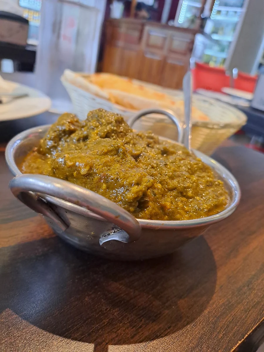 Highlights, Tanveer's Curry Hut Boonah