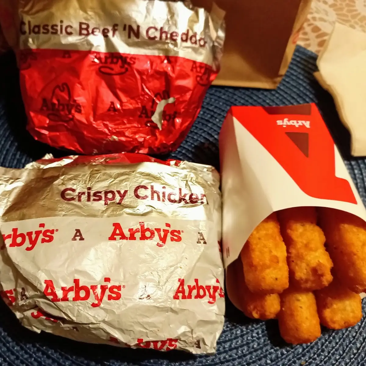 Crispy Chicken Classic Beef & Cheddar Mozzarella Sticks