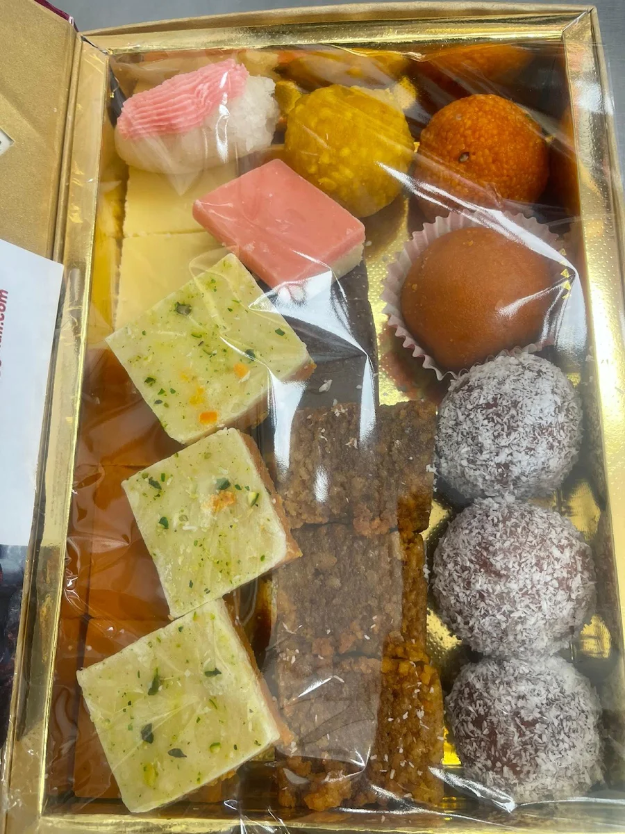 Mix Sweet, Dil-e-Punjab Sweets & Restaurant