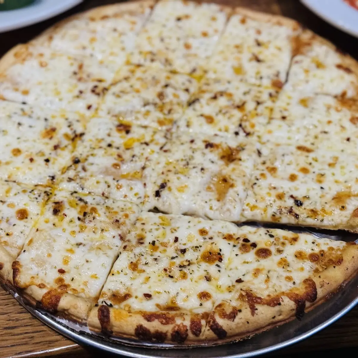 Cheese Pizza