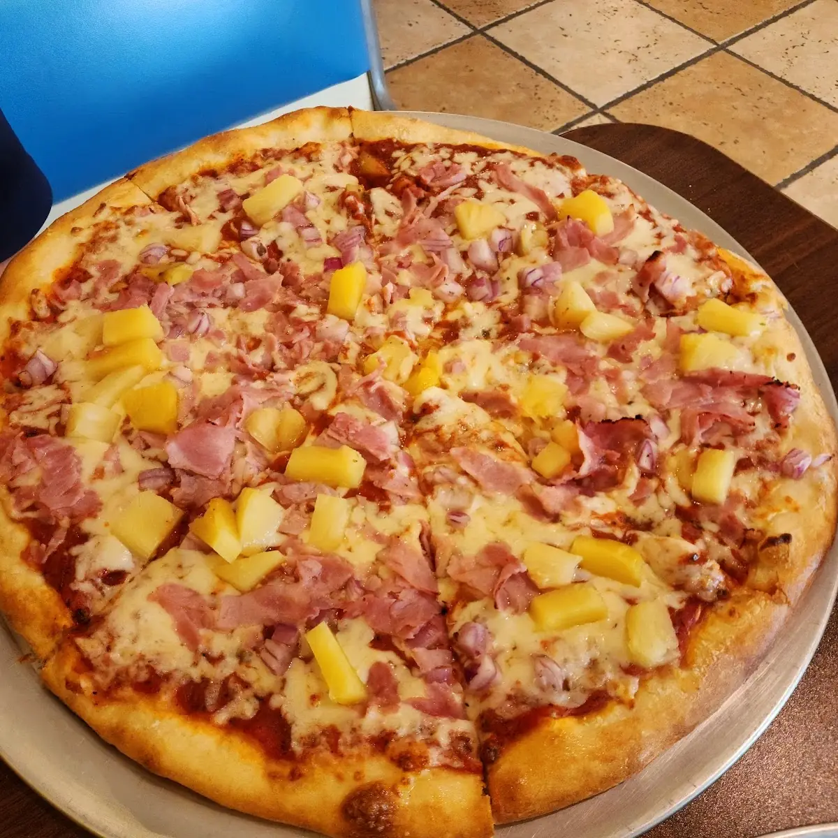 Hawaiian Pizza