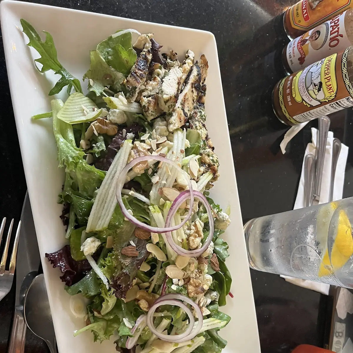 Pear Salad with Grilled Chicken
