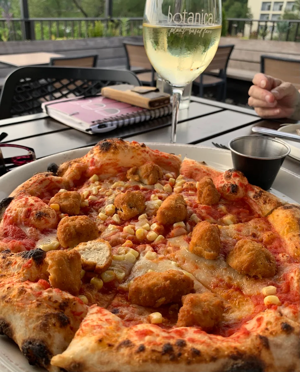 Faux Chicken Pizza