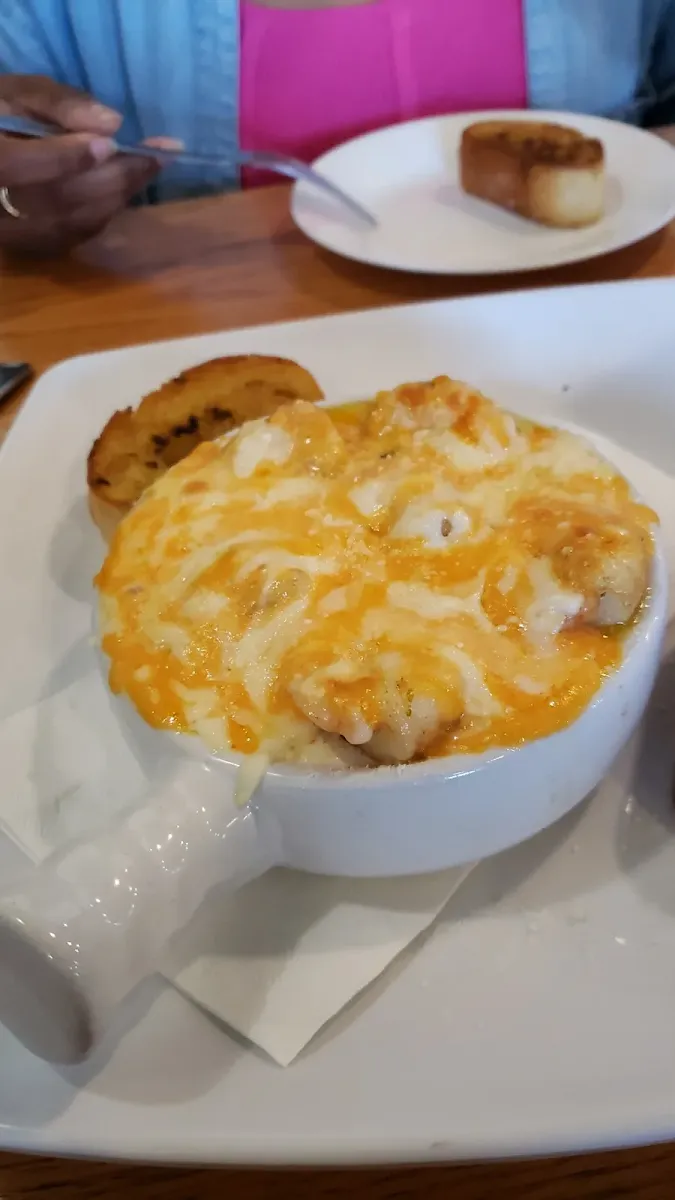 Highlights, Ritz Bites Bar and Grill