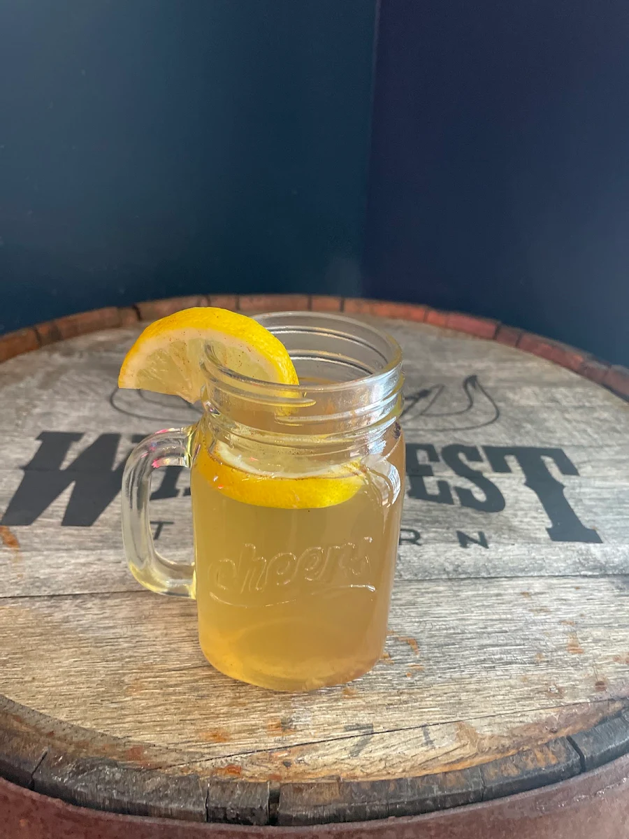 Highlights, Wild West Tavern & Pizzeria