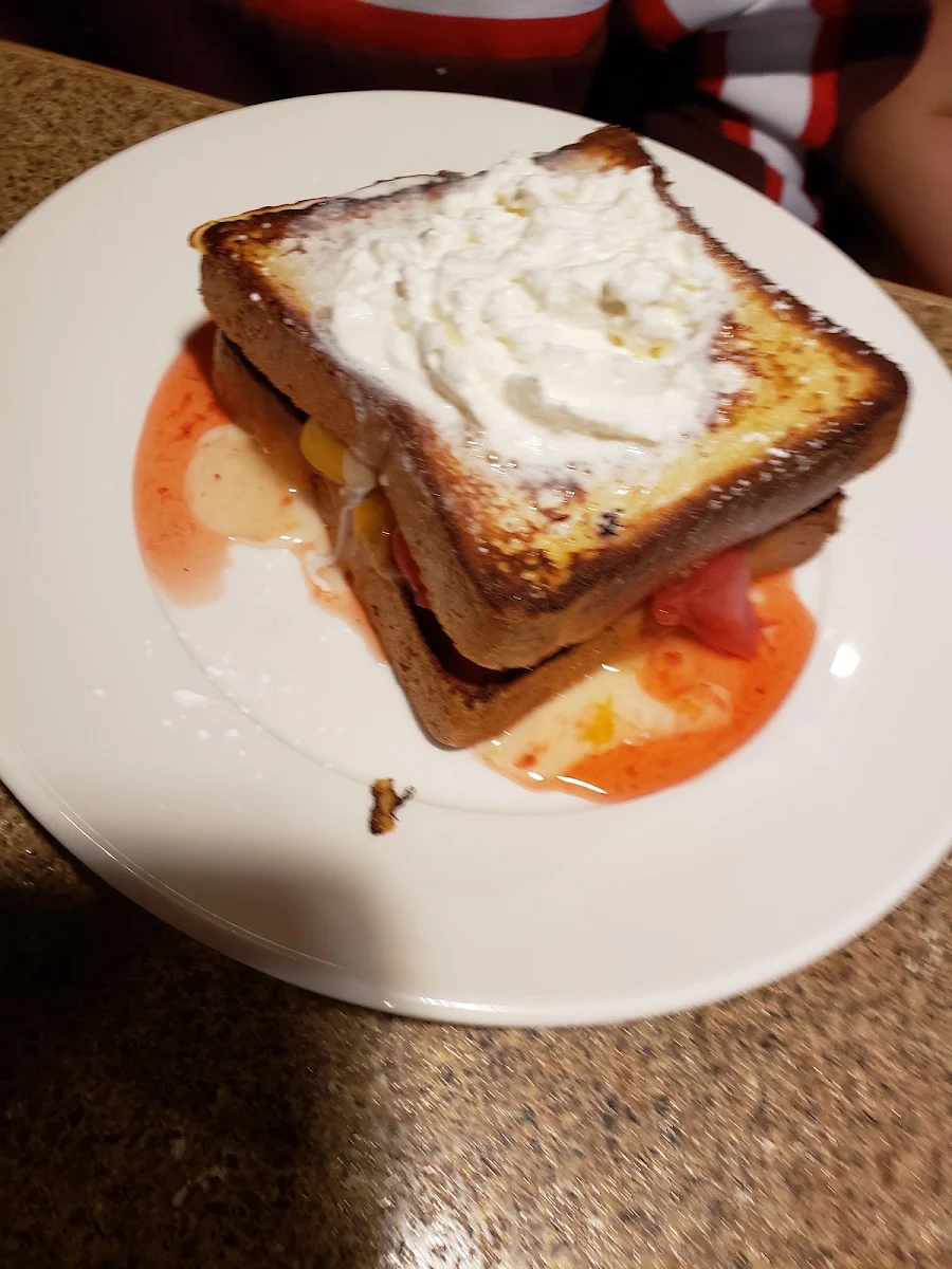 Brioche French Toast with Strawberries
