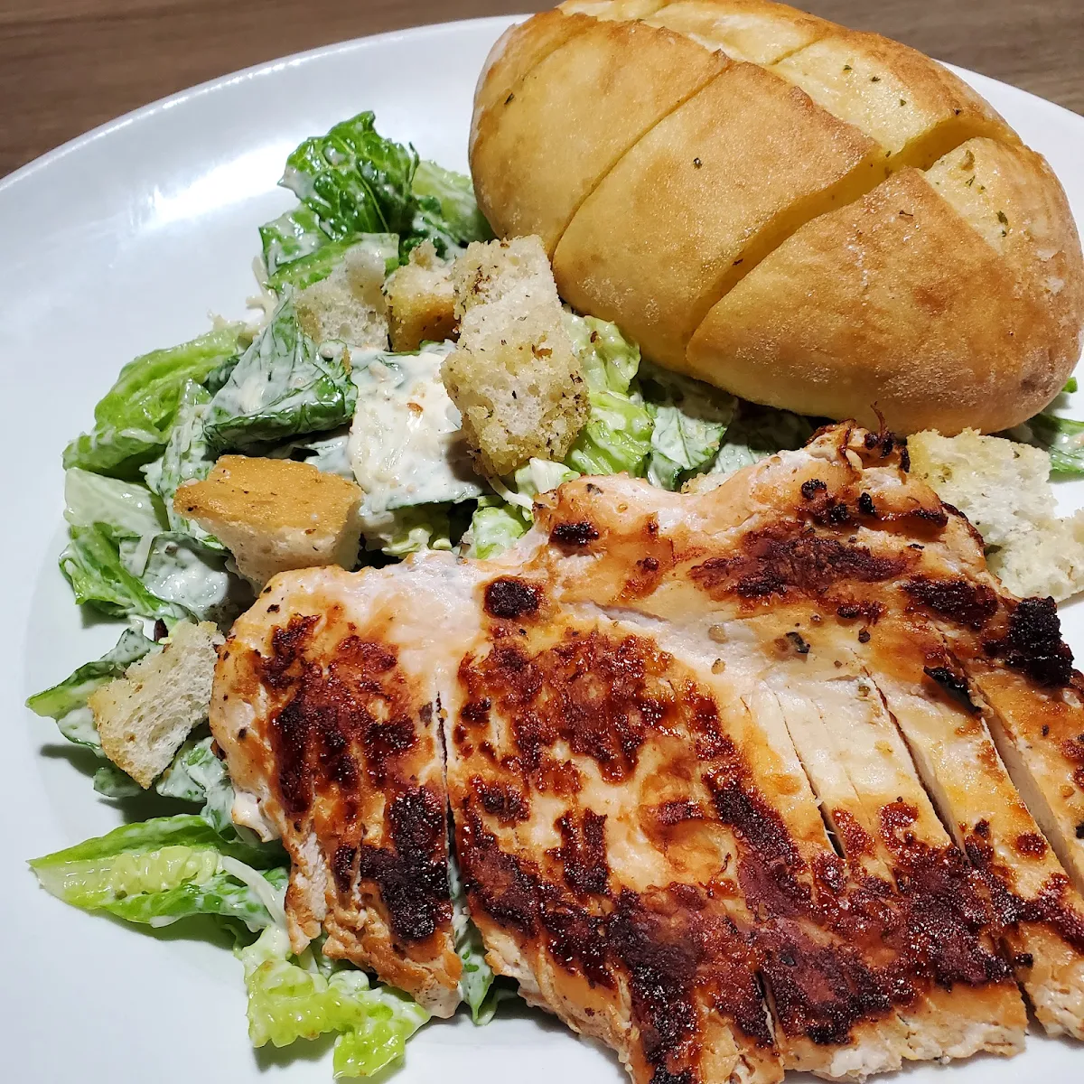 Caesar Salad with Grilled Chicken and Garlic Bread