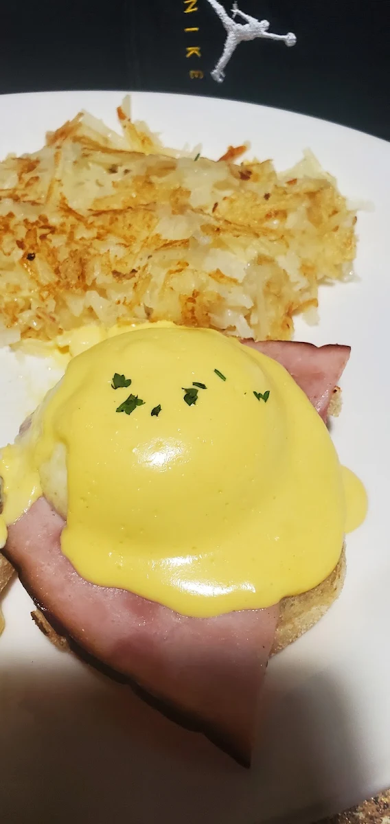 Eggs Benedict