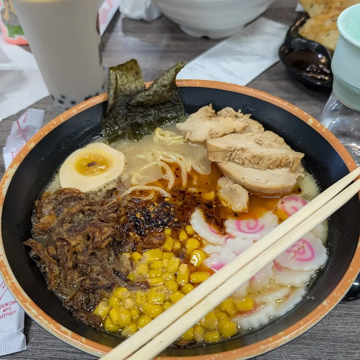 Signature Chicken Ramen BowlWavy, Shio, Chicken, Fish, Crispy Onion, Corn, Half Egg, 2 Pcs Of Seaweed