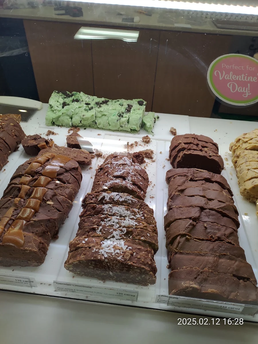 No Sugar Added Chocolate Fudge (7 oz)